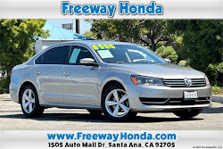 2012 Volkswagen Passat 2.5 SE