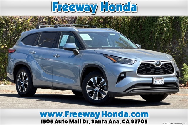 2022 Toyota Highlander XLE