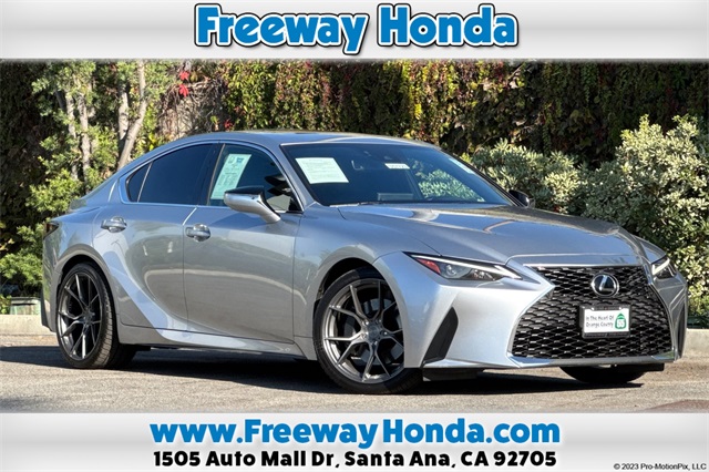 2021 Lexus IS 300