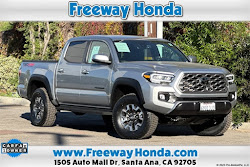 2022 Toyota Tacoma 4WD TRD Off-Road4WD SR Double Cab 5' Bed V6