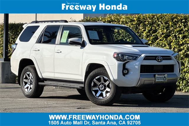 2024 Toyota 4Runner TRD Off-Road Premium