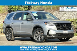 2023 Honda Pilot Sport