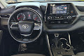2020 Toyota Highlander LE