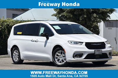 2024 Chrysler Pacifica
