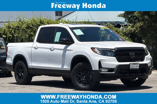 2025 Honda Ridgeline Black Edition