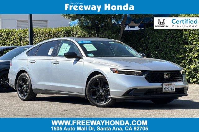 2025 Honda Accord SE